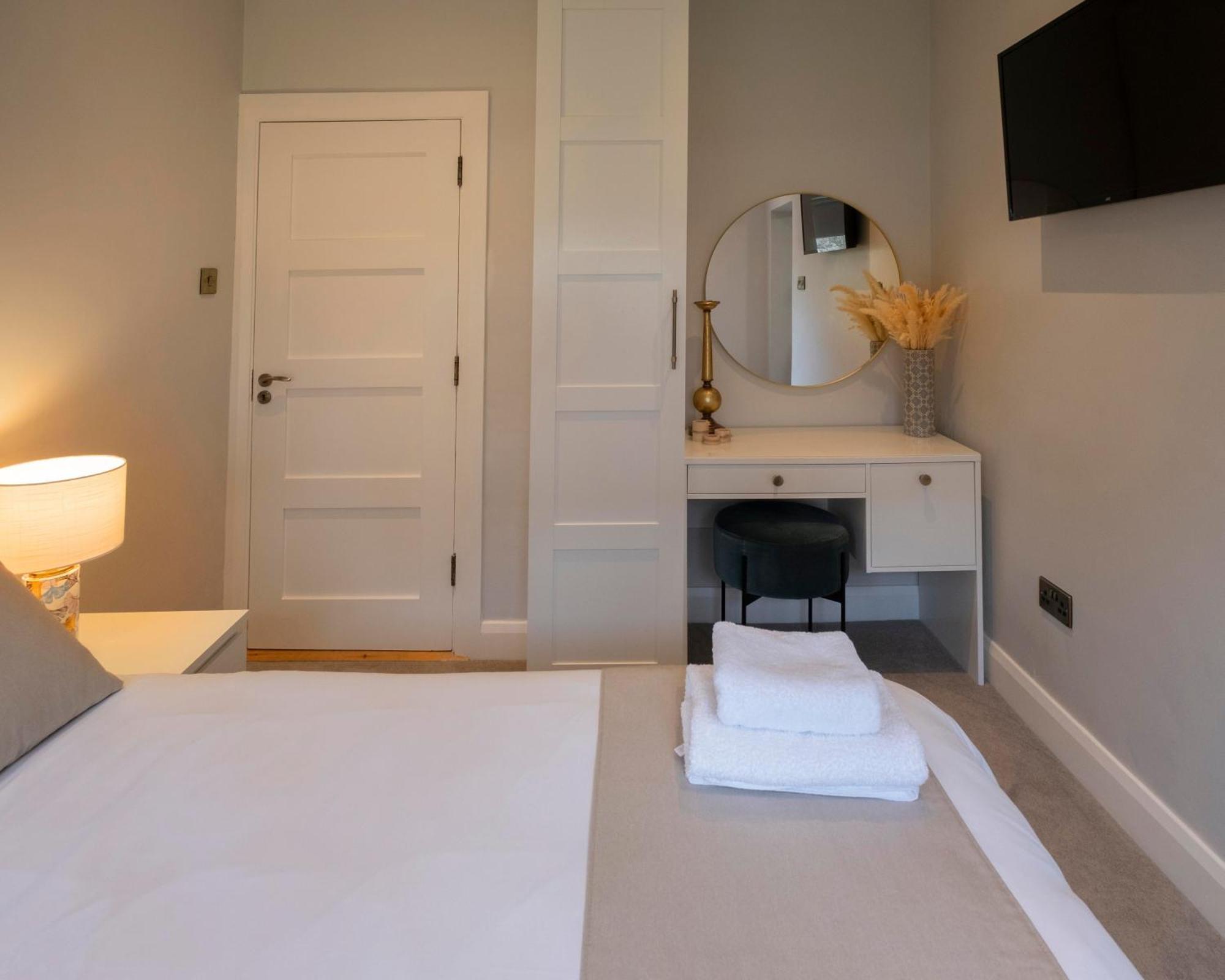 The Hillcrest, Luxury Accommodation In Castleblayney Town Exterior foto